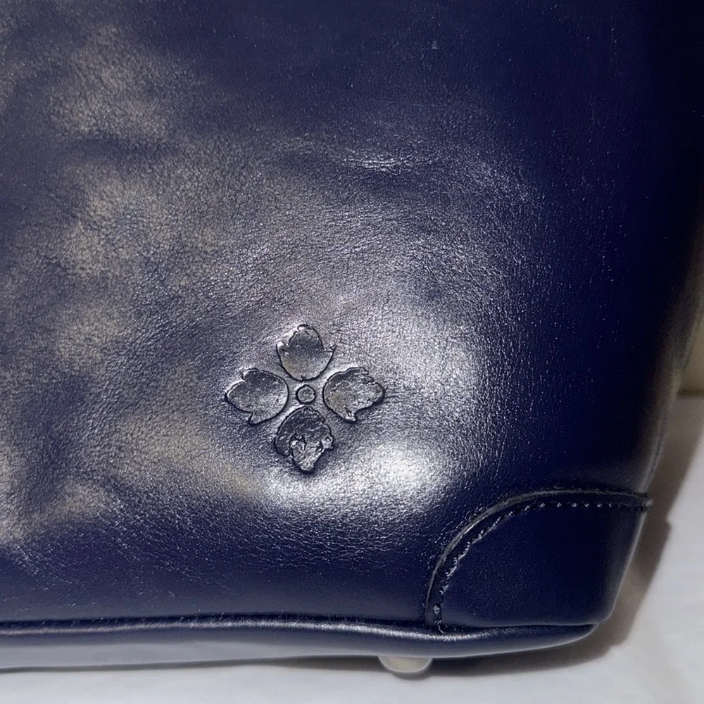 Patricia Nash Ocean Blue Leather Tote Bag, new - Picture 5 of 13